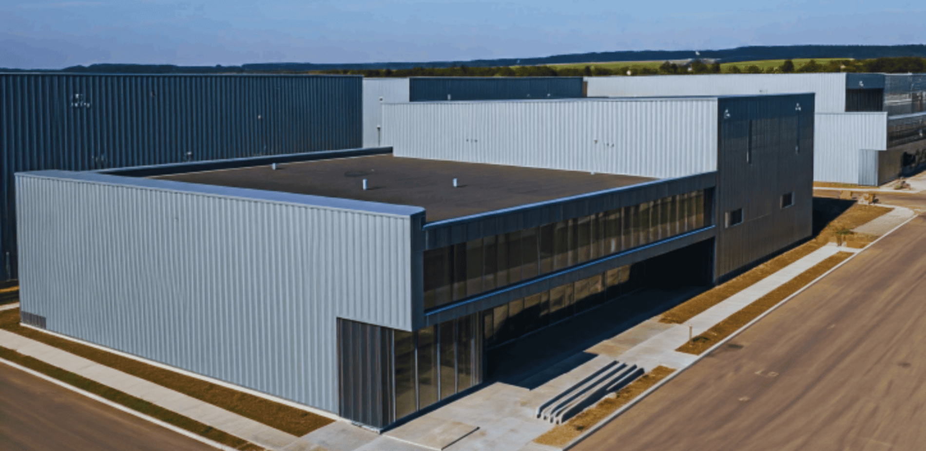 How to Maximize Energy Efficiency with Prefabricated Metal Buildings