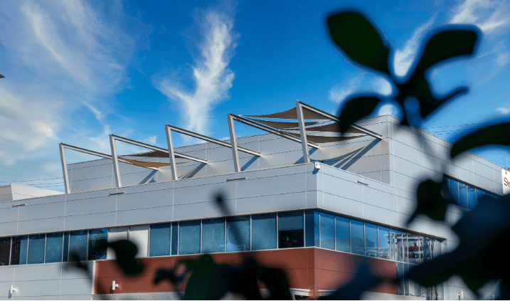 Steel and Glass: A Symphony of Strength and Clarity

